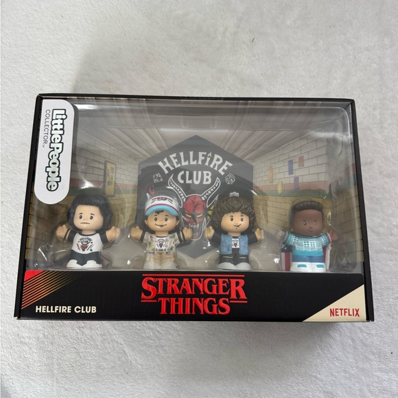 Little People Collector Stranger Things Hellfire Club SEALED - Picture 3 of 4